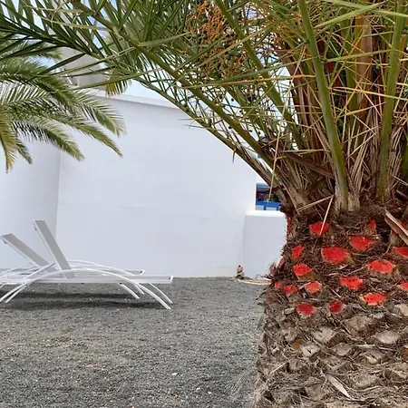 Сasa de vacaciones Lovely Casa Felicidad, Swimming Pool, Wifi X Private Garden Playa Blanca (Lanzarote)