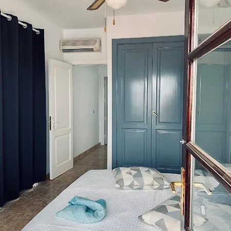 Lovely Casa Felicidad, Swimming Pool, Wifi X Private Garden Feriehus *