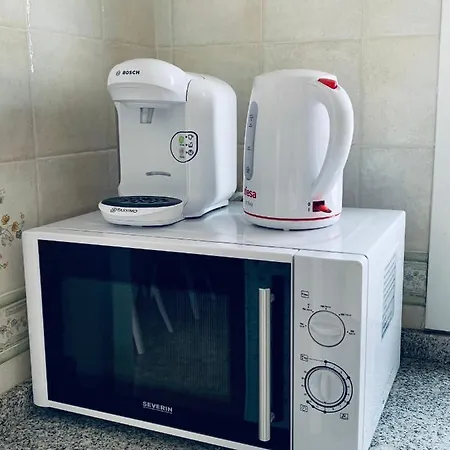 Lovely Casa Felicidad, Swimming Pool, Wifi X Private Garden Feriehus