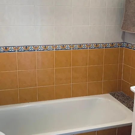Lovely Casa Felicidad, Swimming Pool, Wifi X Private Garden Сasa de vacaciones Playa Blanca (Lanzarote)