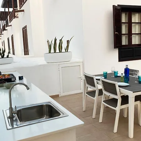 Сasa de vacaciones Lovely Casa Felicidad, Swimming Pool, Wifi X Private Garden *