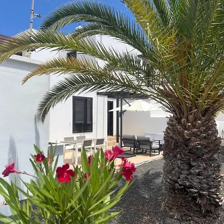 Nyaraló Lovely Casa Felicidad, Swimming Pool, Wifi X Private Garden